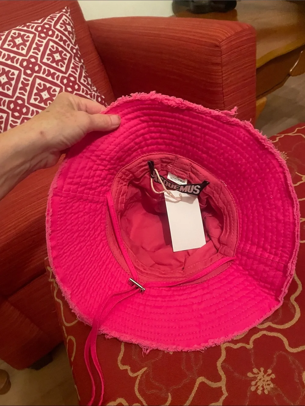 Unbranded bright fuchsia